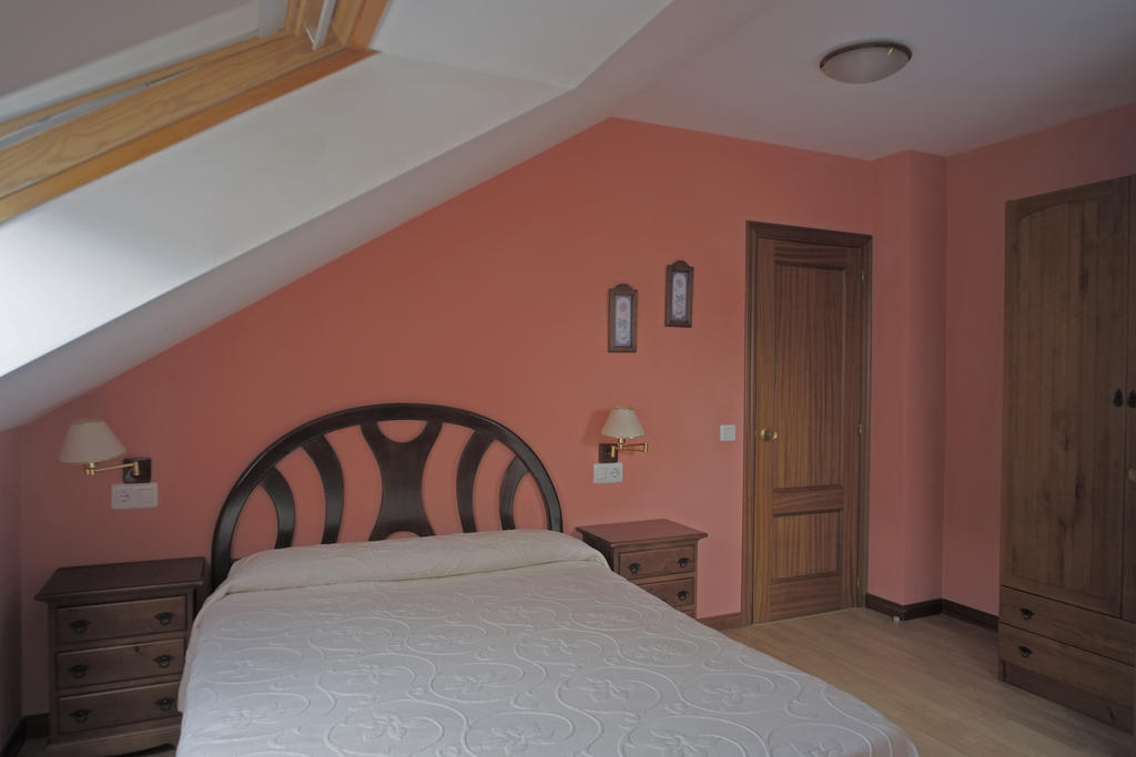 Hostal La Rectoral de San Juan El Franco Habitación foto